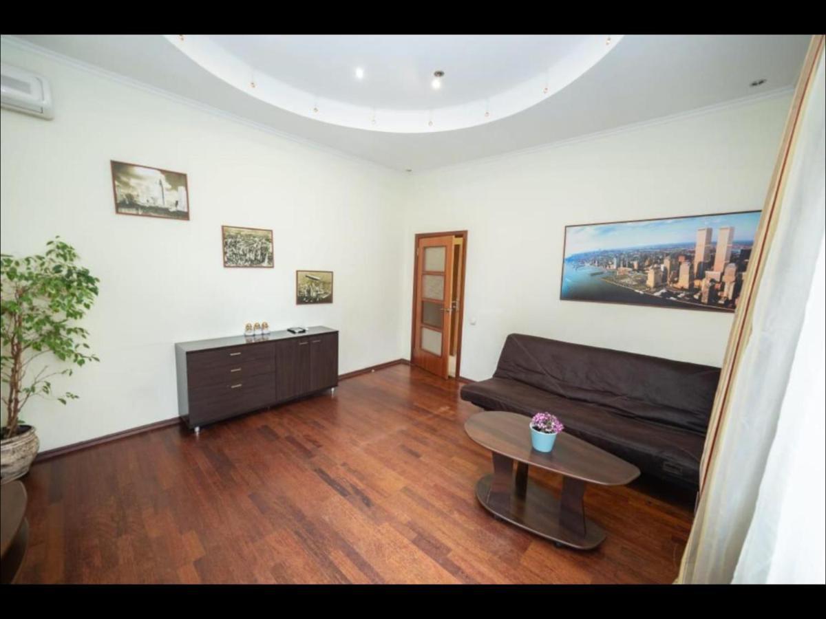 Kievapart Apartment Luaran gambar
